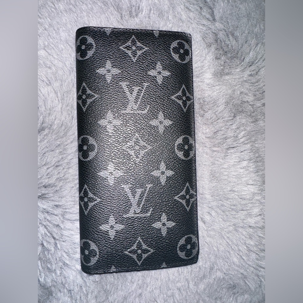 Authentic Louis Vuitton Brazza Long Wallet